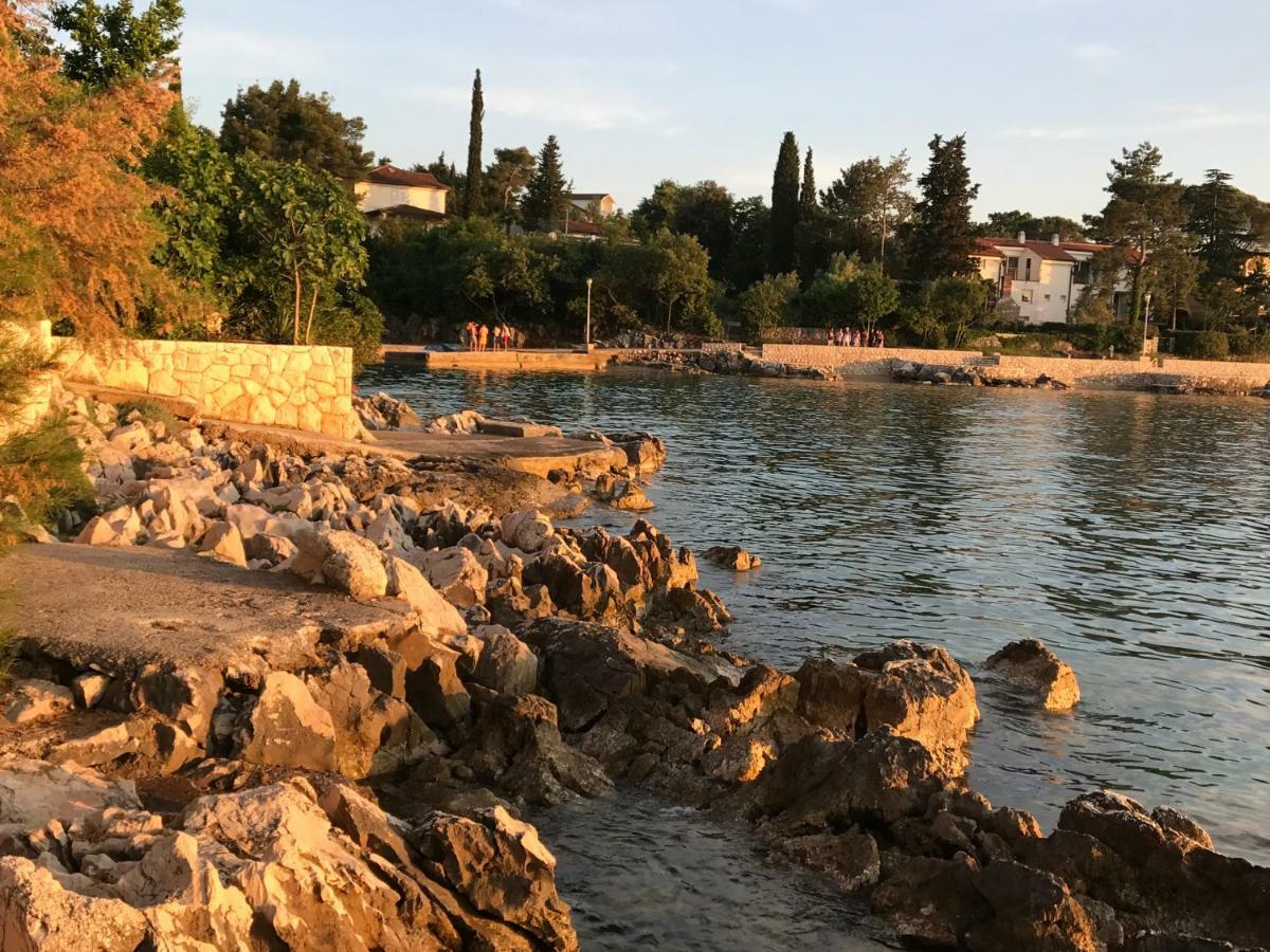 Apartment Aquamarin, Blizu Mora S Pogledom Na More, Za Do 6 Osoba Malinska Luaran gambar